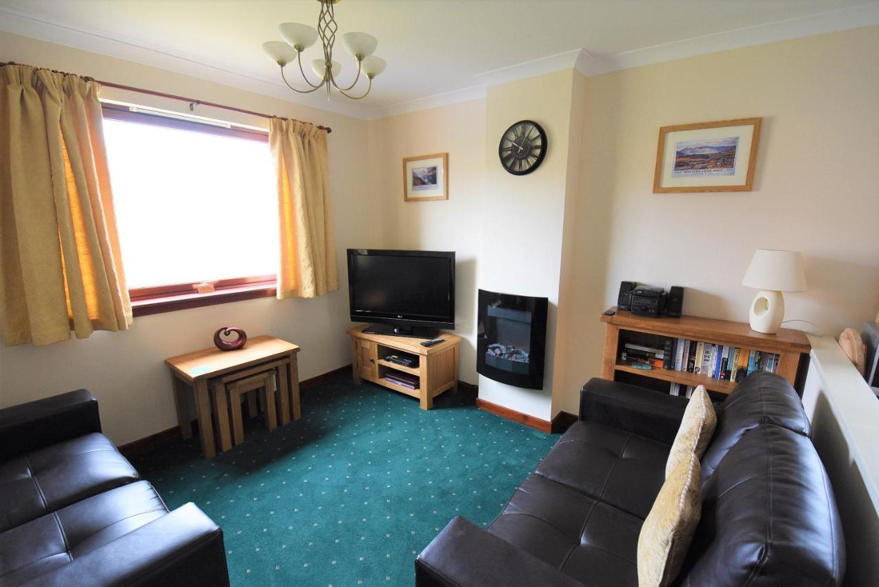 Appartement Balcarres Self Catering à Fort William Extérieur photo