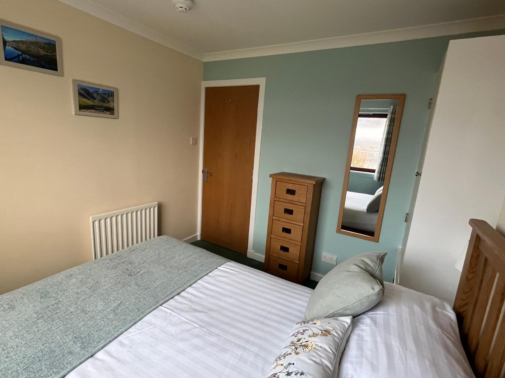 Appartement Balcarres Self Catering à Fort William Extérieur photo